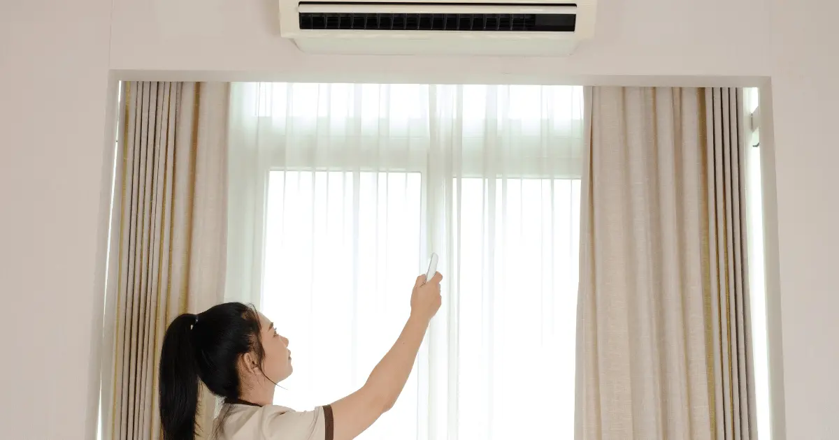 Sinais de perigo no ar condicionado: cheiro de queimado e barulho elétrico